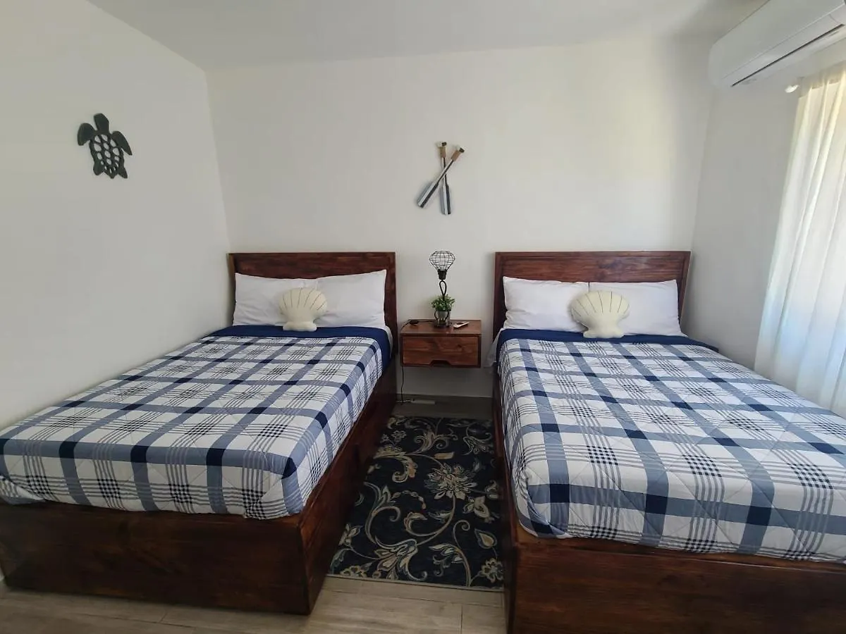Cozy 2 Bedroom Apartment 7 Minutes Walk To Beach. Πούντα Κάνα